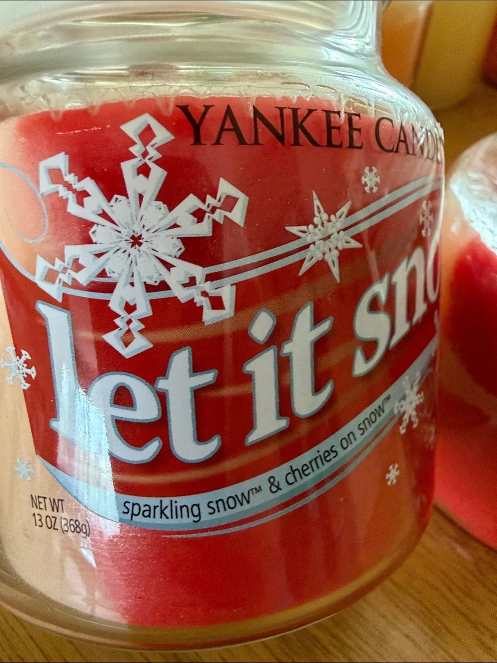 Yankee Candle Swirl Medium Jars Let it Snow New 2 jars